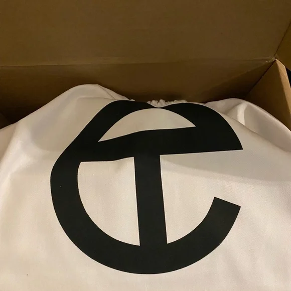 COPY - Black Telfar Barrel Bag (Authentic)